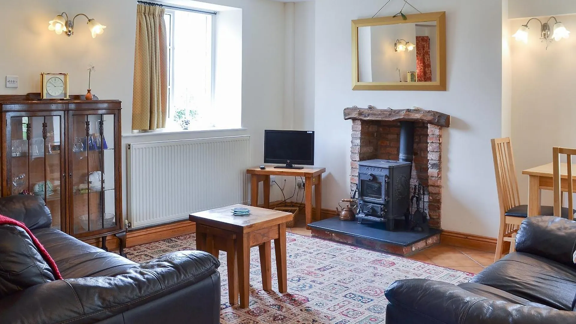 Dragon Fly Cottage Brompton