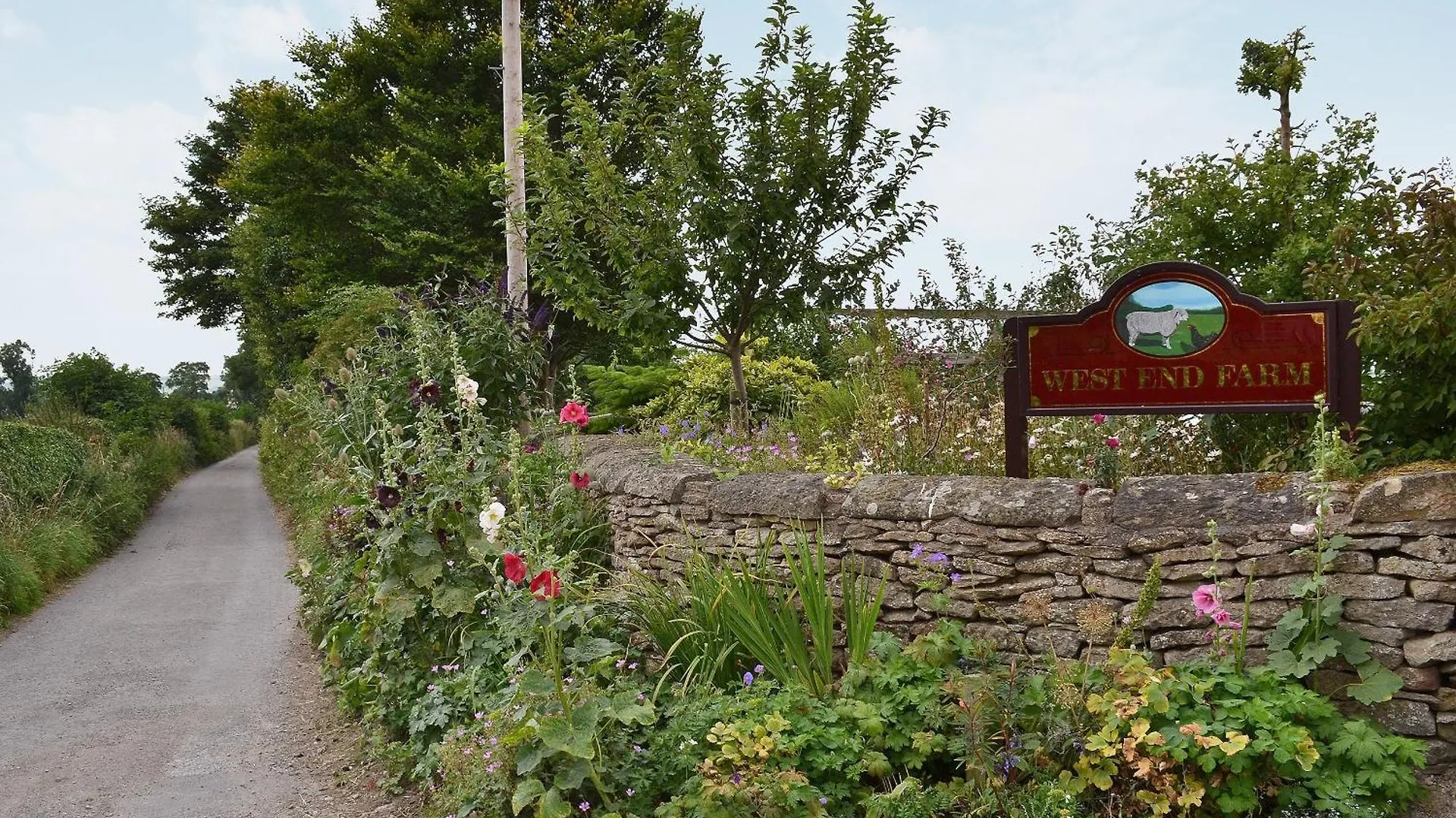 Dragon Fly Cottage Brompton